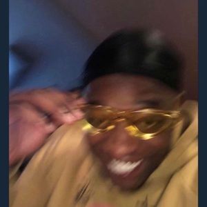 Meet your Posher, Jonathan